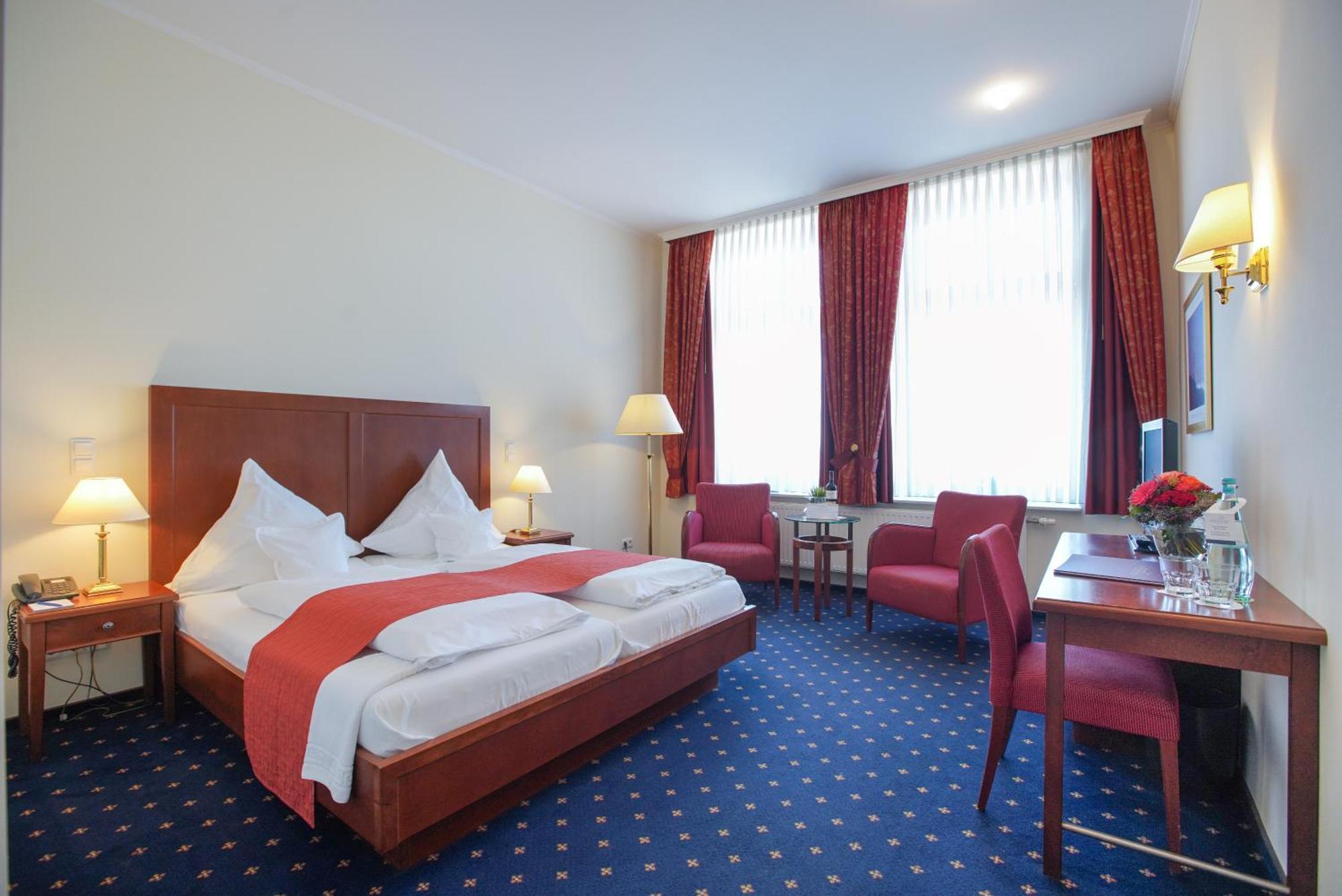 Double Room Sea View "Ostfriesenhof" no elevator,1746812087:JPEG